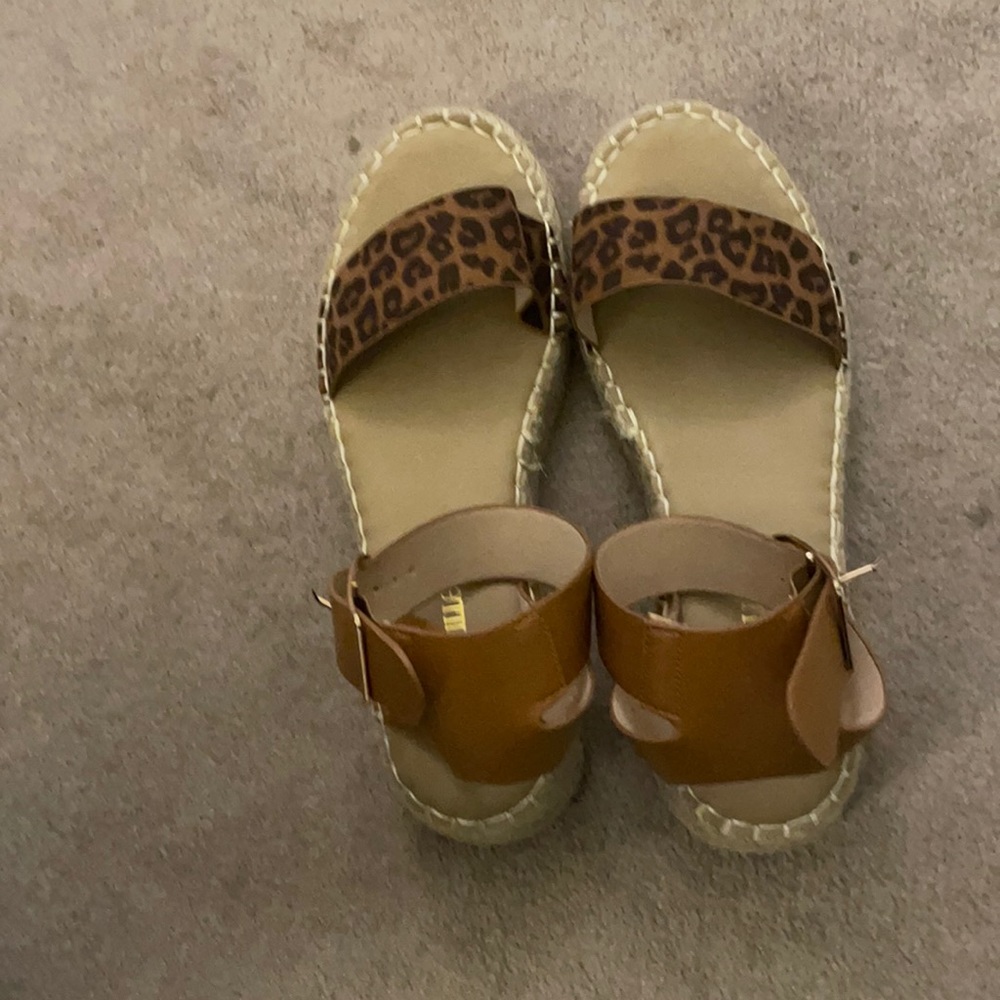 Brand new, never worn Sandals with leopard toe & ankle straps